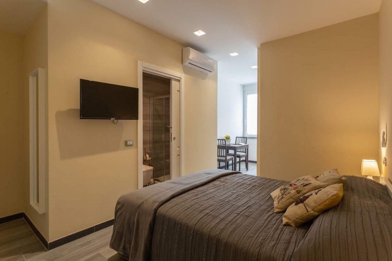 Le Stanze Di Carla! Con Cucina E Bagno Privato Hotel ฟลอเรนซ์ ภายนอก รูปภาพ