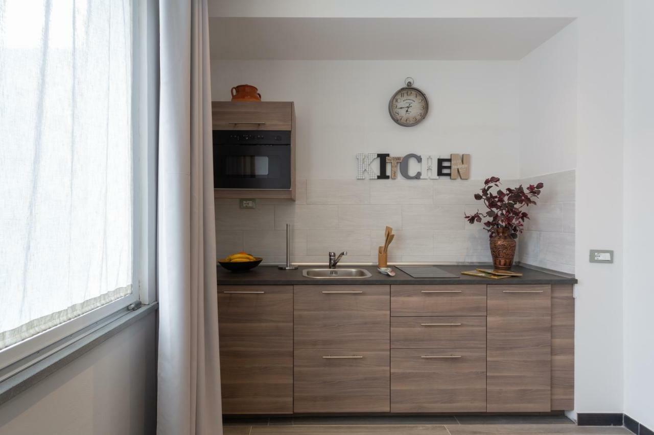 Le Stanze Di Carla! Con Cucina E Bagno Privato Hotel ฟลอเรนซ์ ภายนอก รูปภาพ